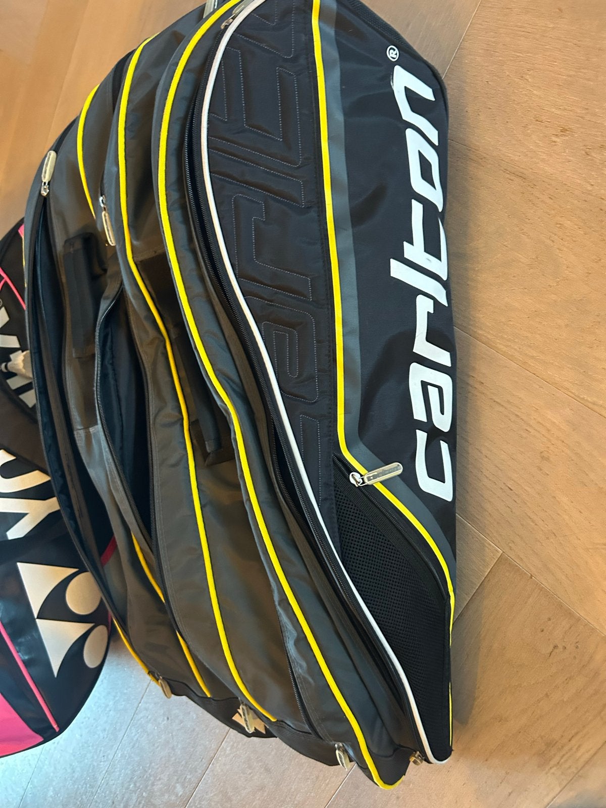 Carlton badminton rackettas - Zo goed als nieuw, Sport en Fitness, Ophalen of Verzenden, Zo goed als nieuw, Tas