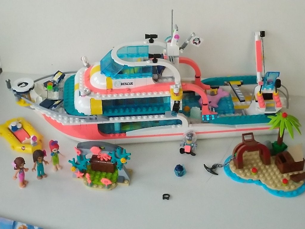 Foto 19 van HEEL VEEL Lego Friends · Lego Elves · Lego Disney