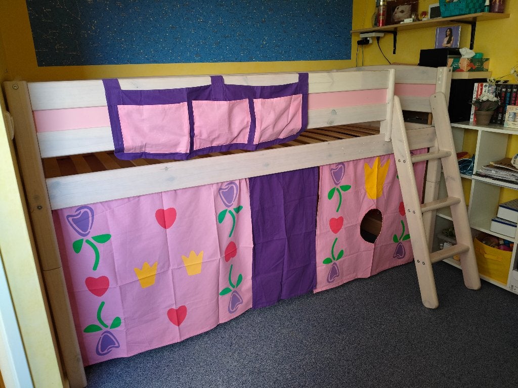 Sprookjesachtige mid-/hoogslaper, Ophalen, 85 tot 100 cm, Gebruikt, Lattenbodem