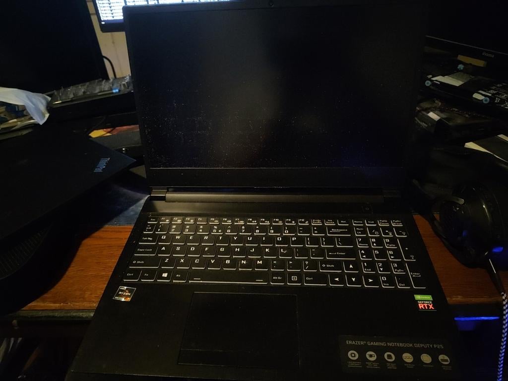 Medion gaming laptop kapot Rtx 3060, Ophalen, Ryzen 7, Met videokaart, Minder dan 4 GB