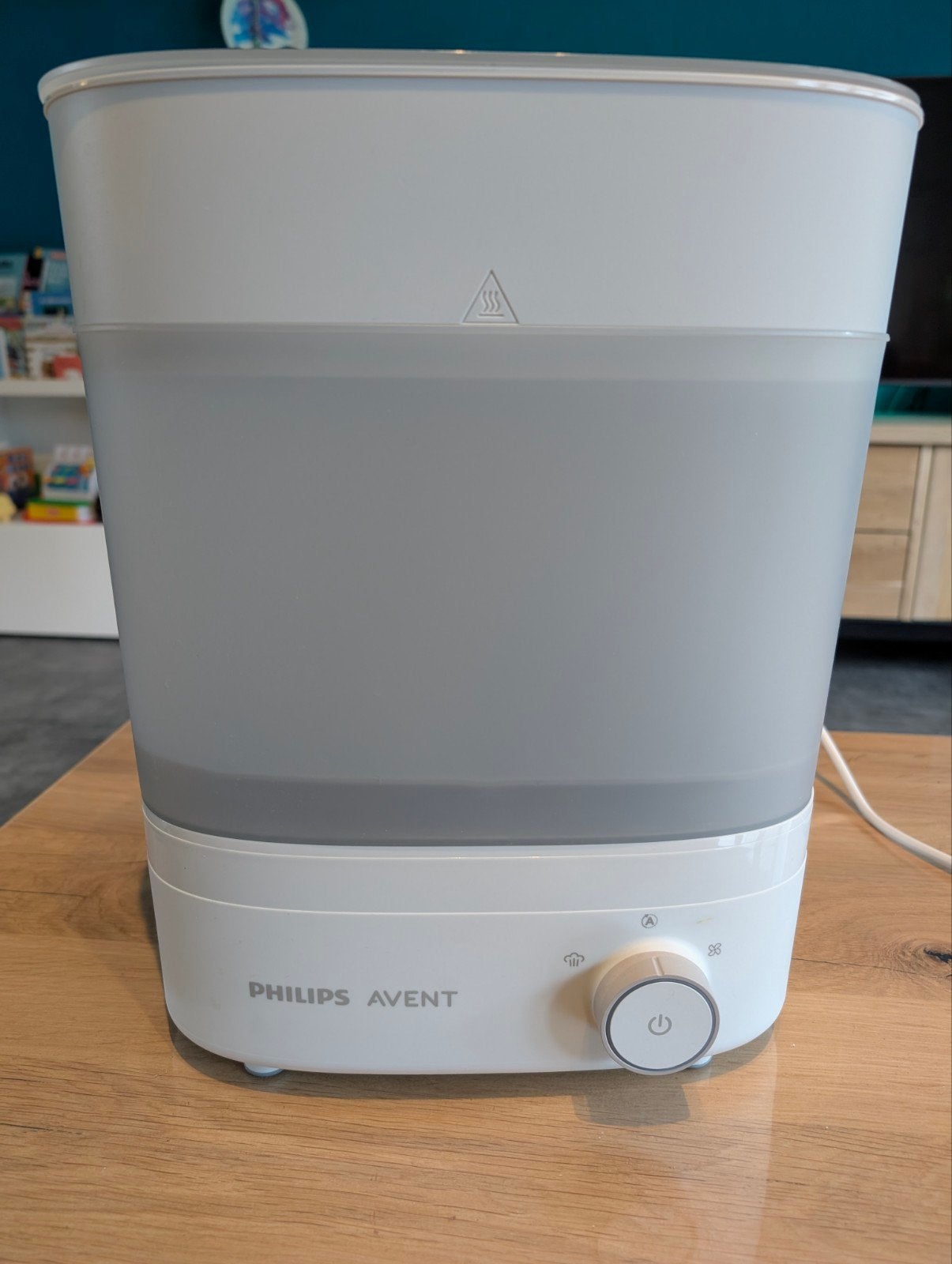 Kolf pakket met kolf, sterilisator, flessenwarmer, flesjes, Ophalen, Gebruikt, Sterilisator, Philips Avent
