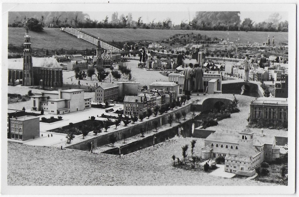 Den Haag Madurodam Oude Gelopen Ansichtkaart ( B3545, Ophalen of Verzenden, 1960 tot 1980, Gelopen, Zuid-Holland