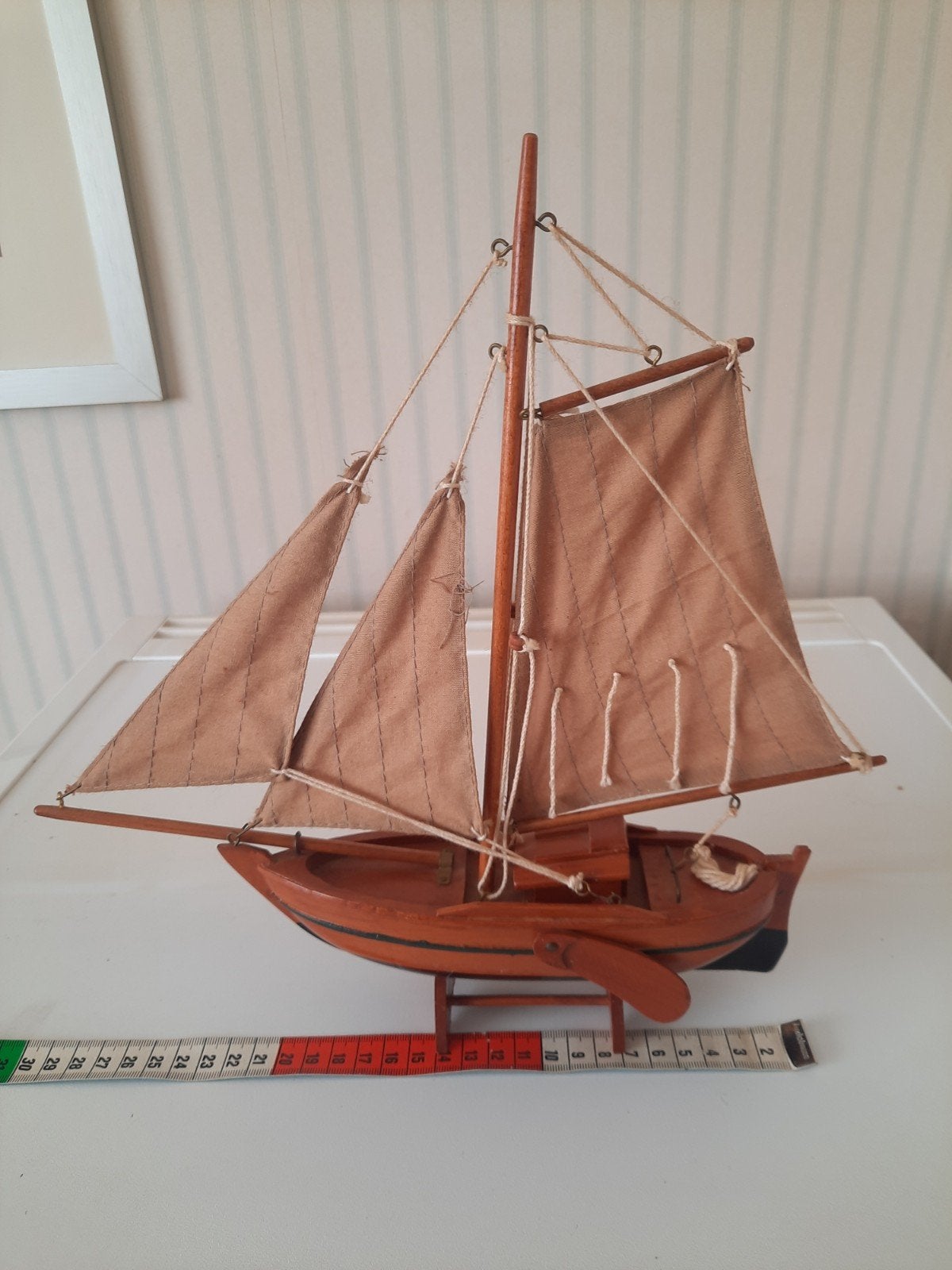 model zeilboot, Ophalen