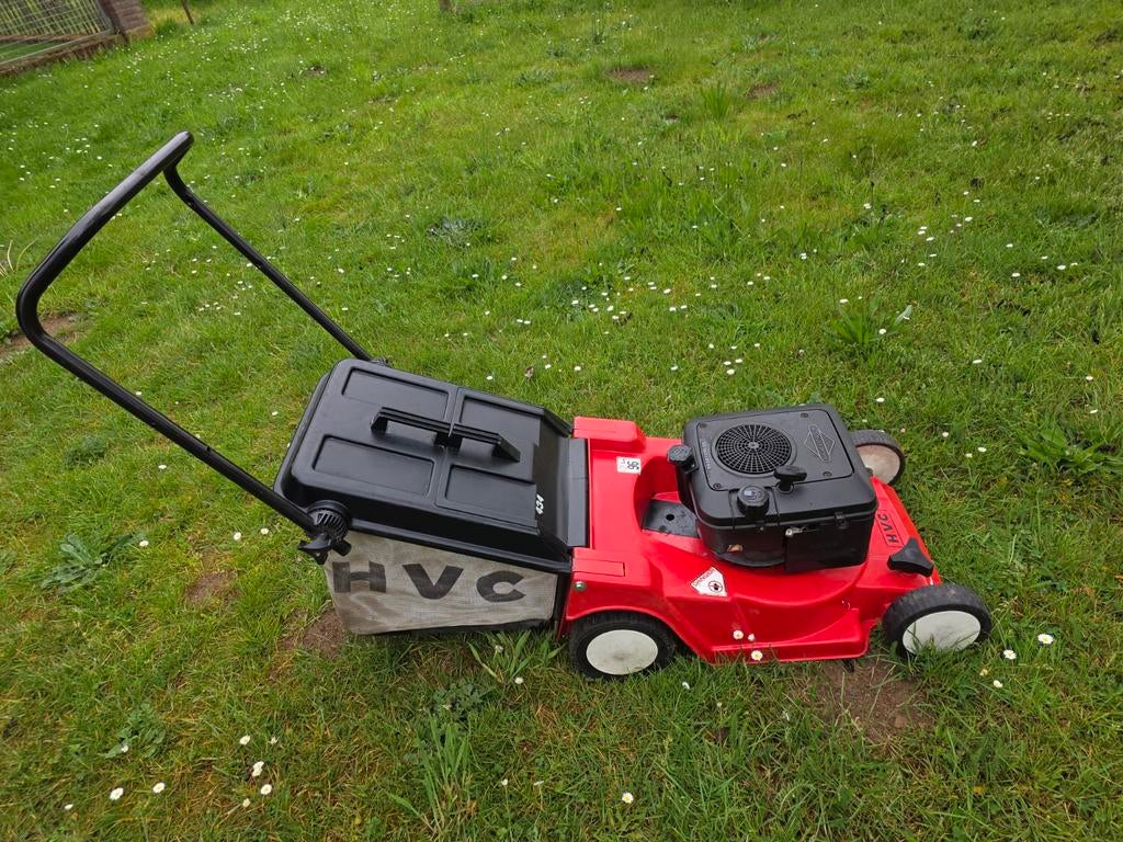HVC Benzine Grasmaaier met Briggs & Stratton Motor, Ophalen, Cirkelmaaier, HVC, Zo goed als nieuw