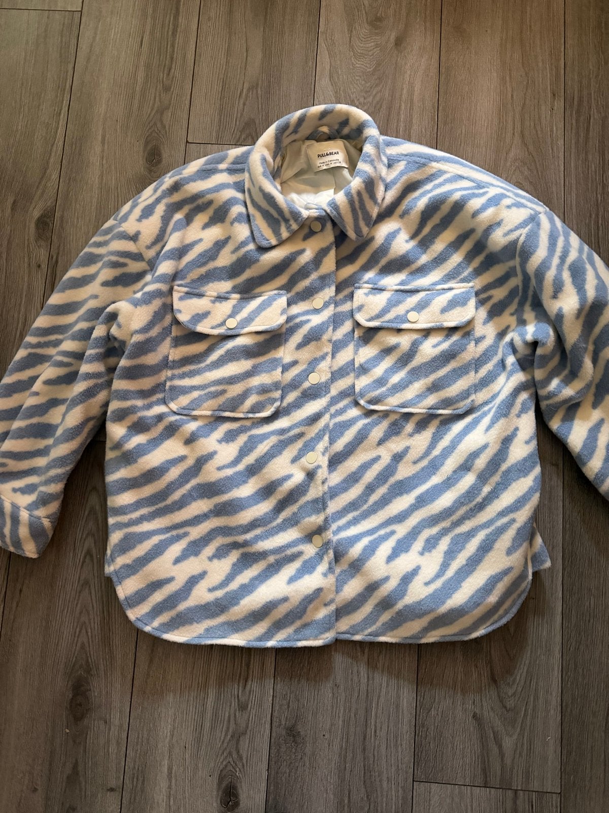 Pull&Bear Zebra Print jas Maat M, Ophalen of Verzenden, Zo goed als nieuw, Maat 38/40 (M), Blauw