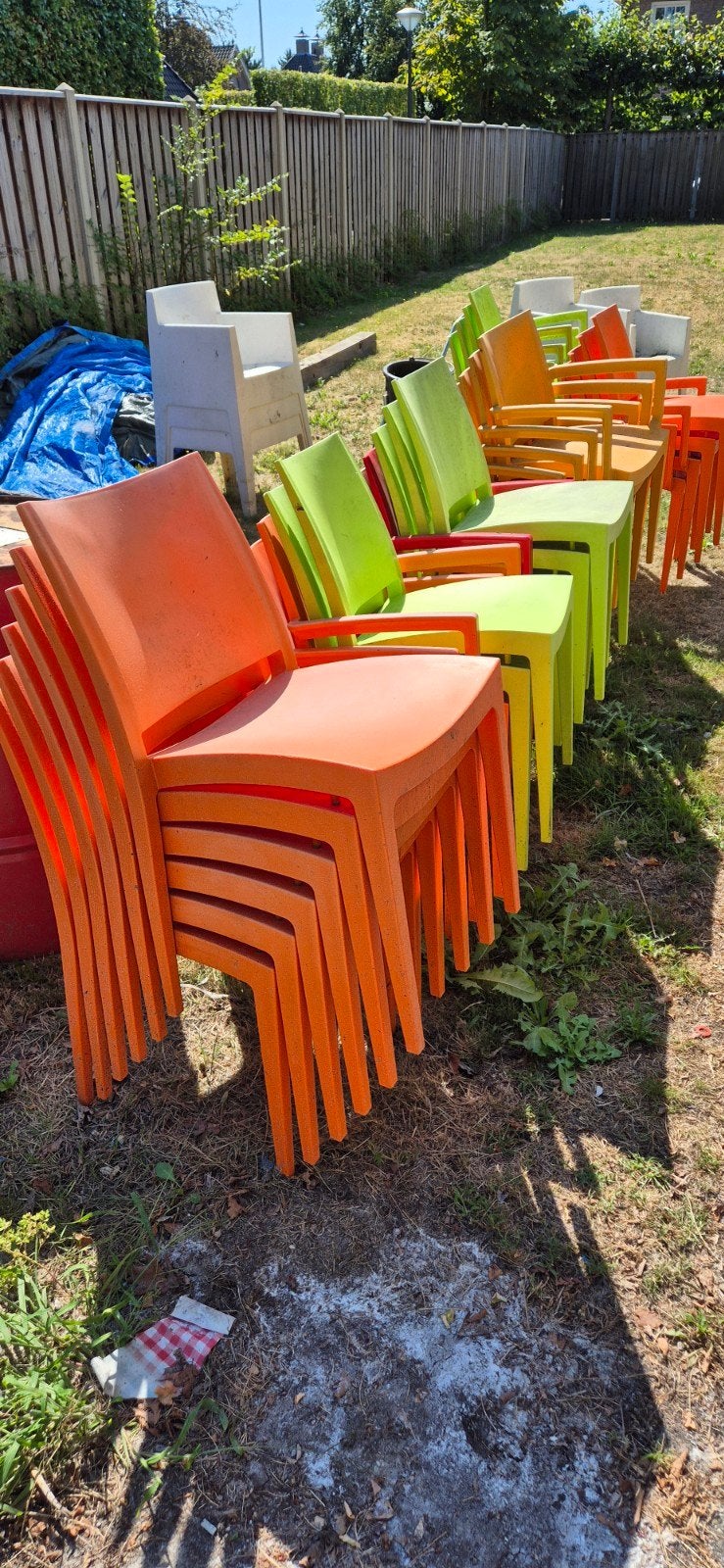 Partij stapelbare tuinstoelen, tuinstoel stapelbaar, Tuin en Terras, Ophalen, Gebruikt, Kunststof, Stapelbaar