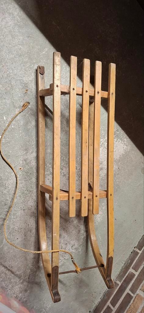 Houten slee lengte 102 cm Breedte 30 cm, Ophalen, Gebruikt, Hout