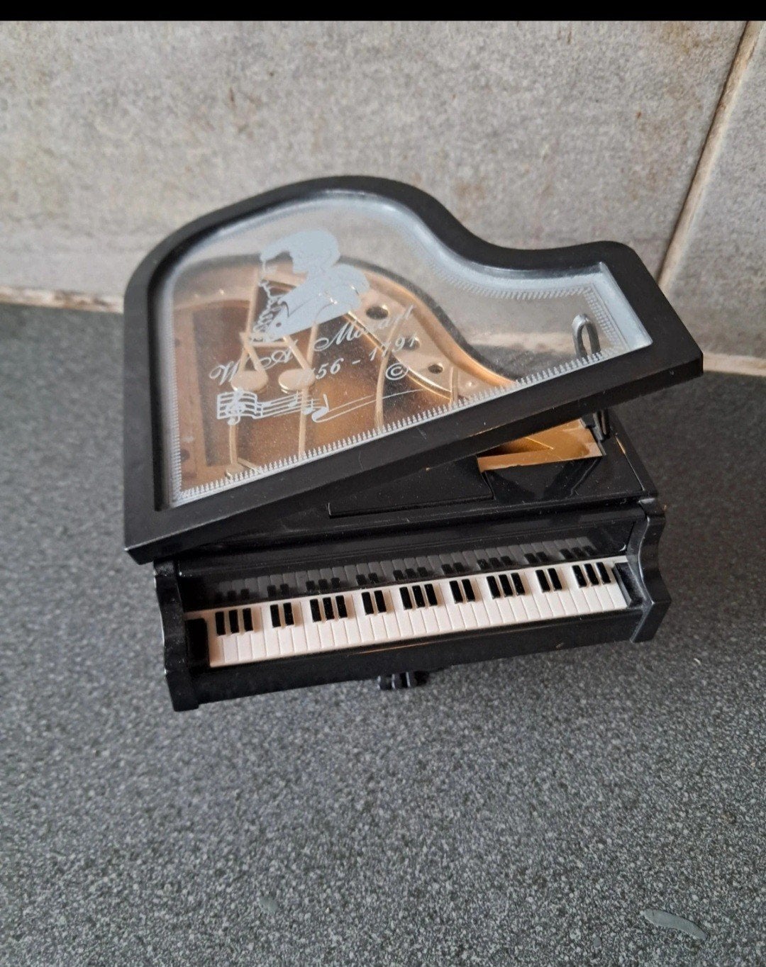 mozart piano muziek doosje, Ophalen of Verzenden