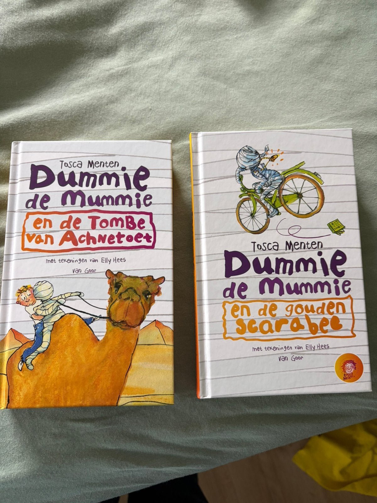 Dummie de mummie 2 delen, Ophalen, Zo goed als nieuw, Verhalen