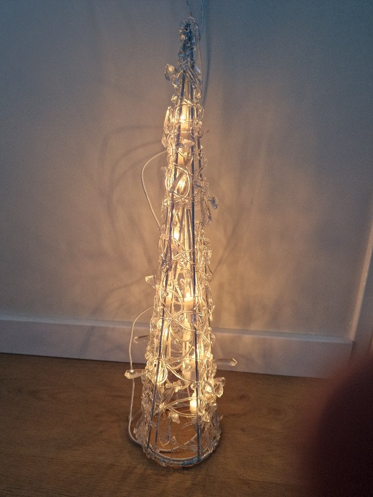 Kerst acryl piramide met verlichting, Ophalen of Verzenden, Nieuw