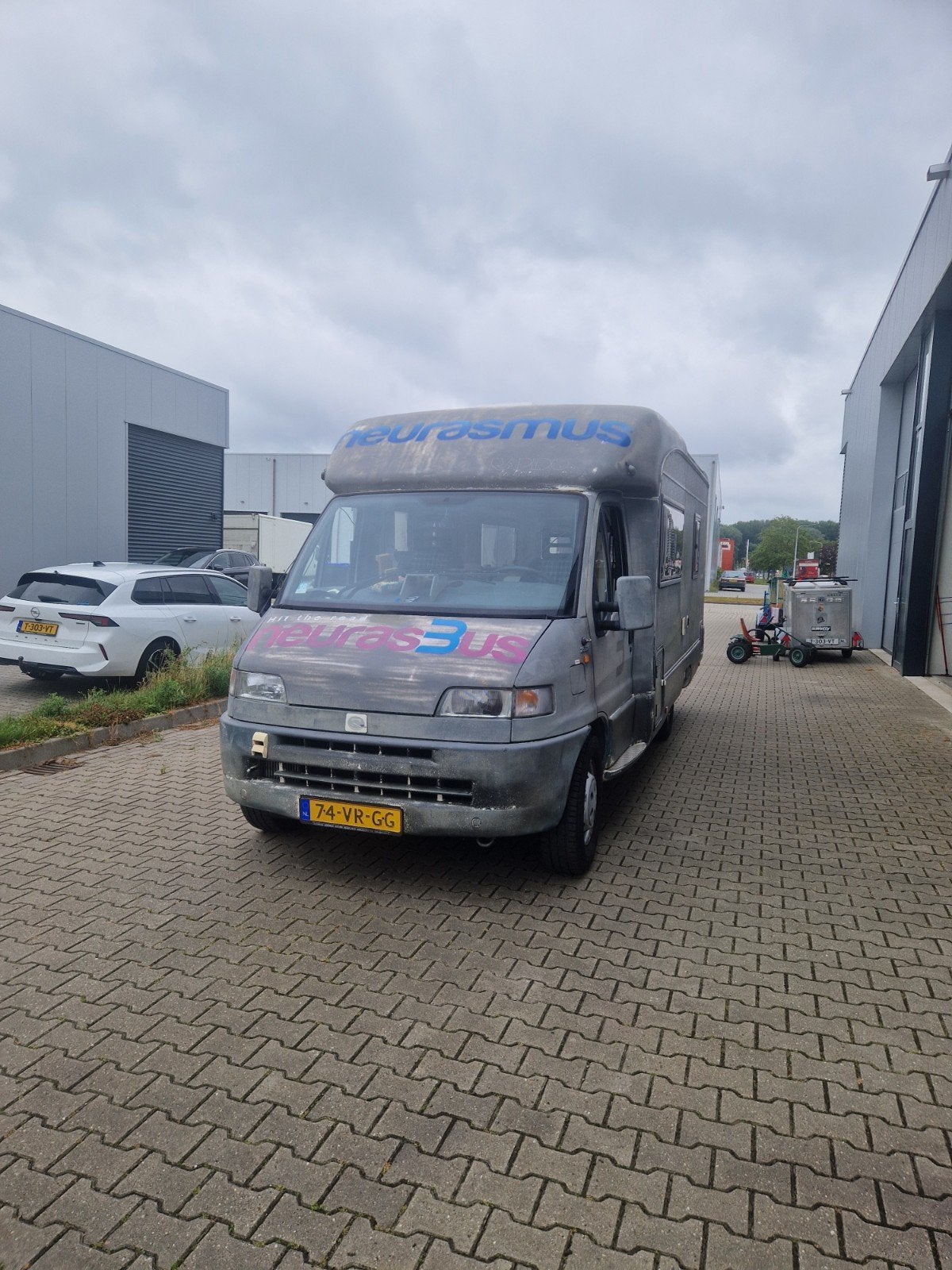 Camper met fietsendrager en luifel, Caravans en Kamperen, Campers, Buscamper of Camperbus, Fiat, 6 tot 7 meter, Particulier