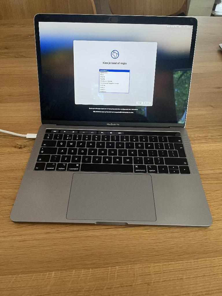 MacBook Pro 2019 - 13 inch, 128GB, Computers en Software, Apple Macbooks, Gebruikt, Qwerty, 8 GB, 13 inch