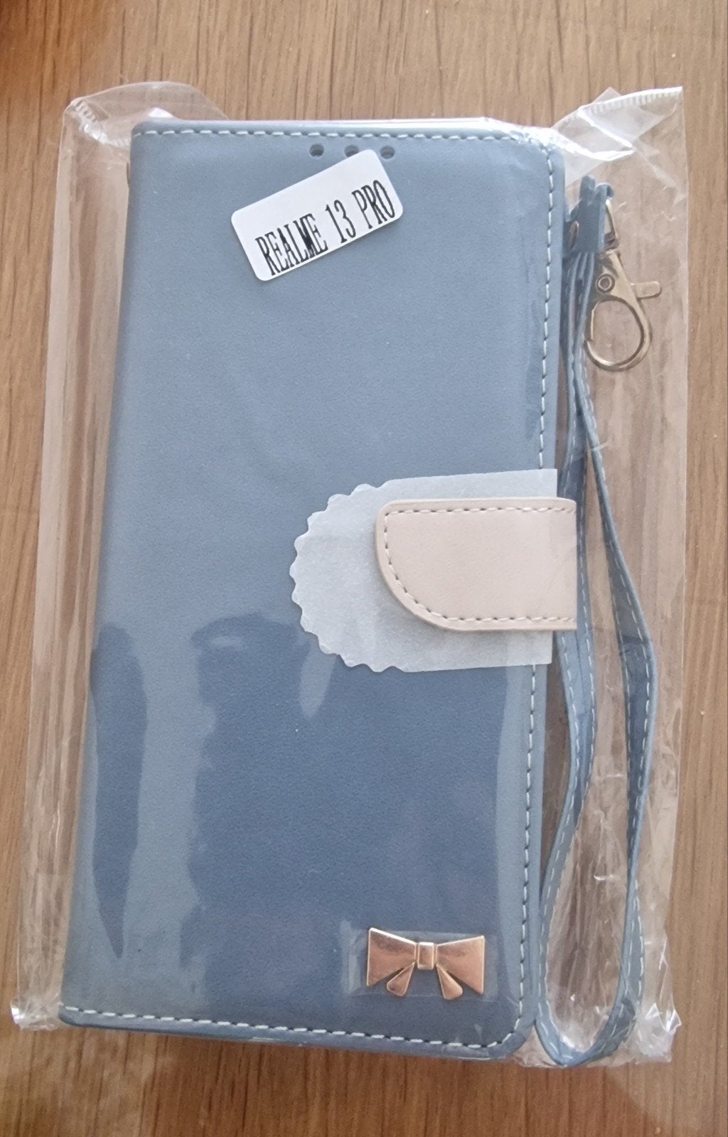 Realme 13 Pro Flipcase met Kaarthouder en Polsbandje, Verzenden, Nieuw, Flipcase