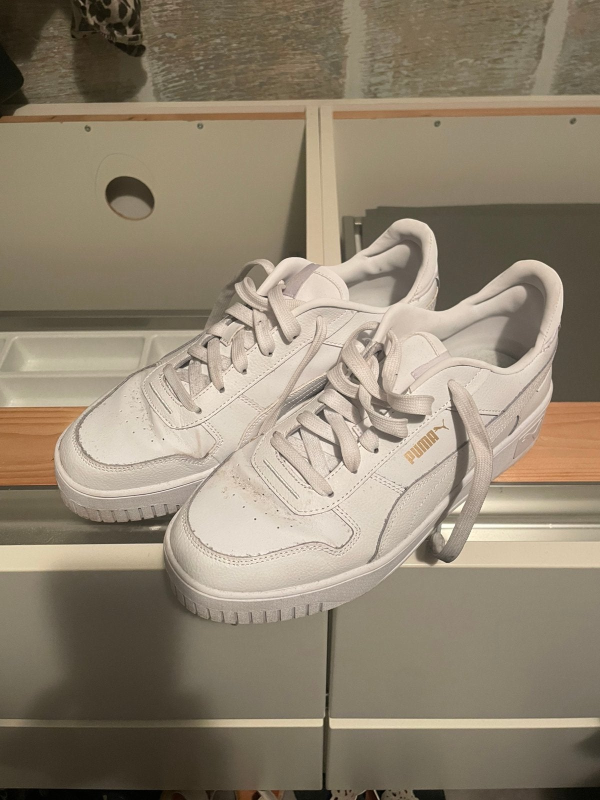 Puma sneaker maat 41, Ophalen, Zo goed als nieuw, Schoenen
