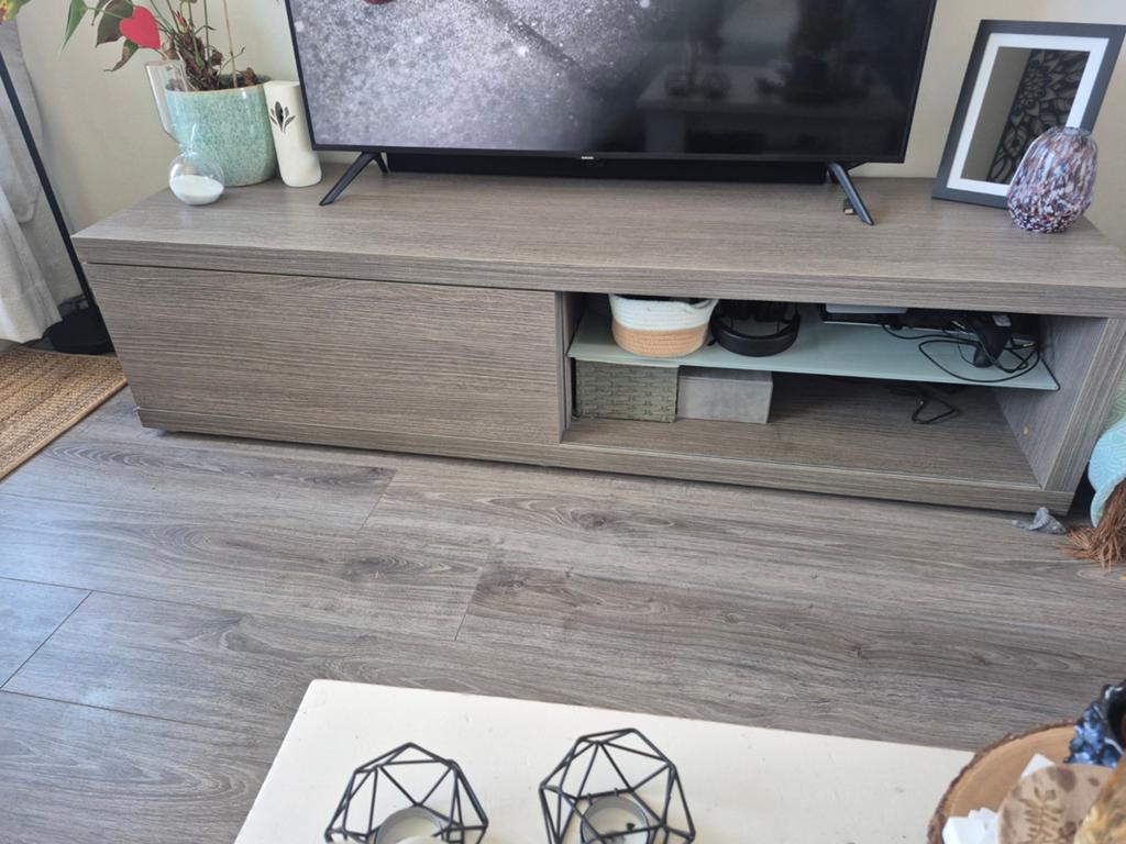 Tv meubel, Huis en Inrichting, Complete inboedels, Ophalen