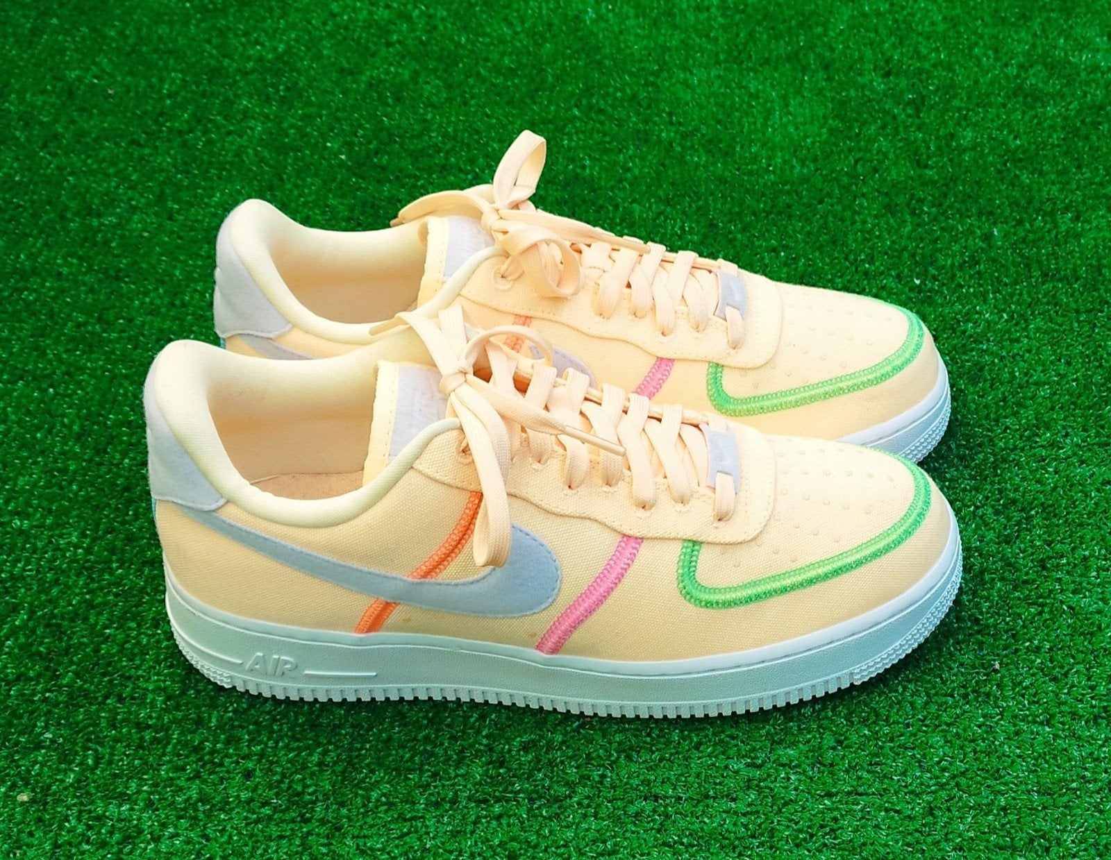 Nike Air Force 1 Low '07 LX 'UV Melon Tint Maat #40,5, One Bowerman Drive, Beaverton, OR 97005, USA, Nike, Ophalen of Verzenden