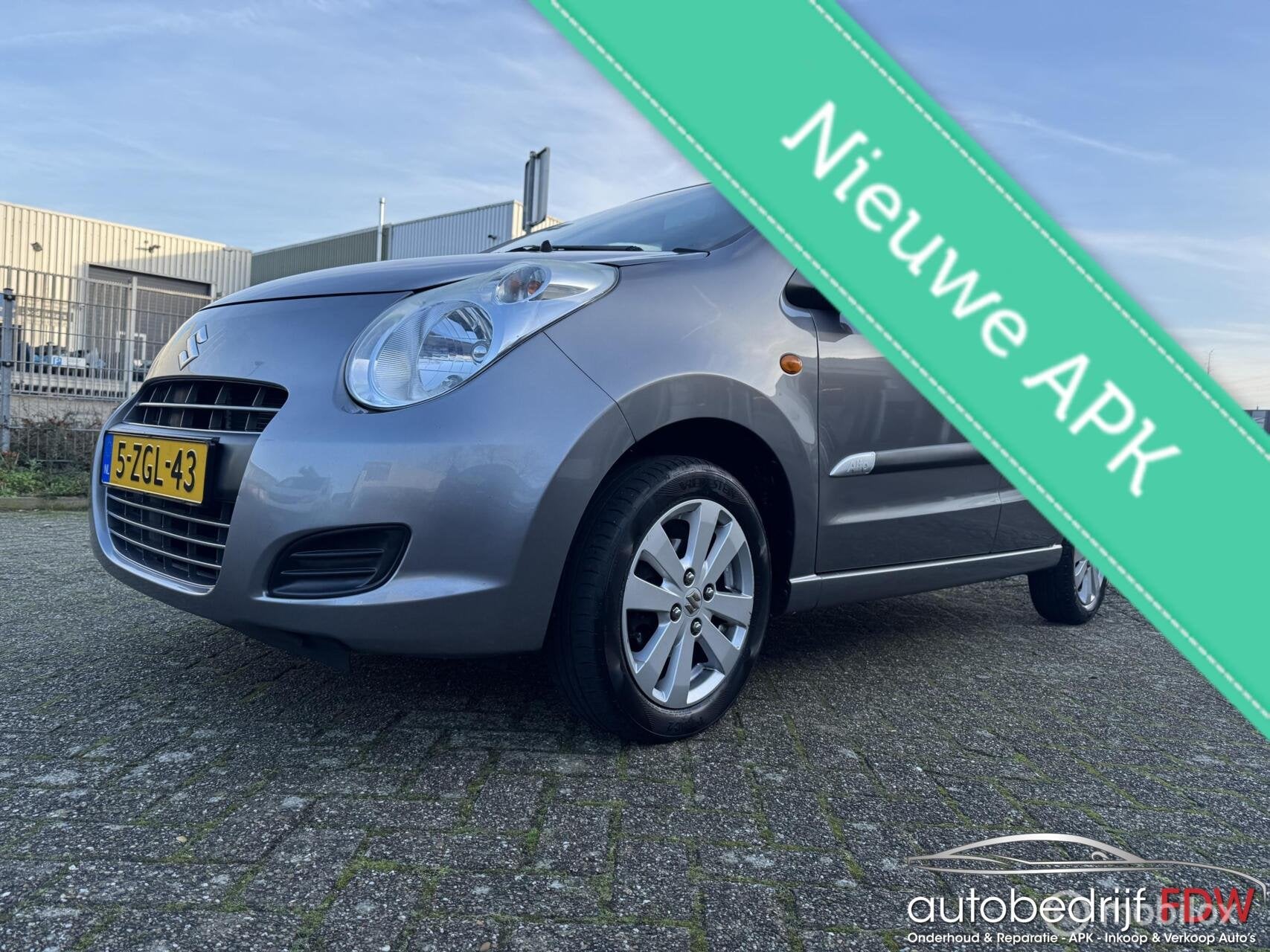 Suzuki Alto 1.0/DEALER ONDERHOUD/AIRCO/LM VELGEN/NAP/, Auto's, Suzuki, Voorwielaandrijving, Euro 5, Gebruikt, 200 kg