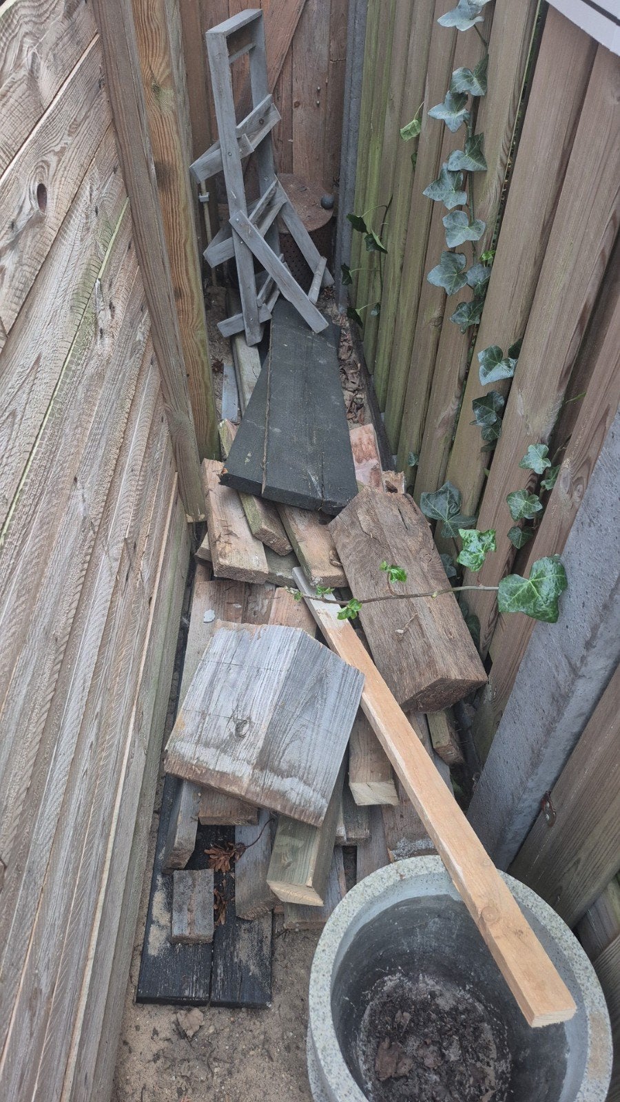 Gratis brandhout: diverse blokken en planken, Tuin en Terras, Minder dan 3 m³, Ophalen, Overige houtsoorten, Blokken