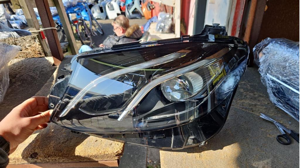 Mercedes W213 E klasse LED koplamp A2139068903 a2139063904, Niet ingevuld, Gebruikt, Mercedes-Benz, Niet ingevuld
