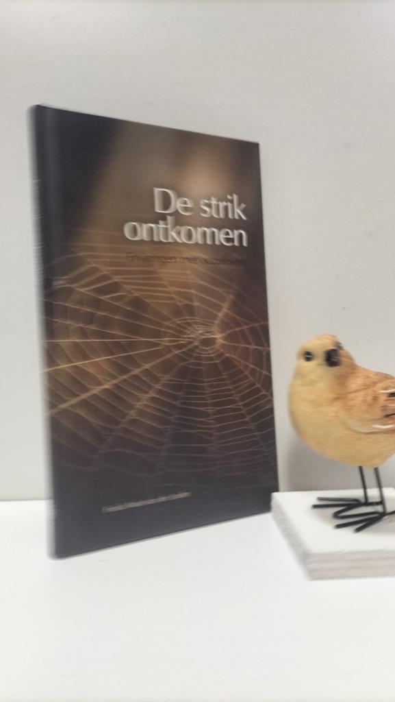 Mout- van der Linden, Frieda; De strik ontkomen, Ophalen of Verzenden, Gelezen, Christendom | Protestants