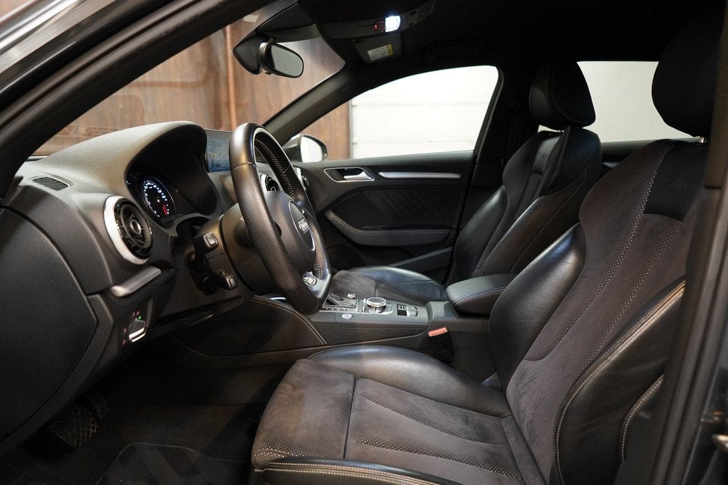 Audi A3 Sportback 1.4 TFSI CoD Ambition Pro Line S 3x S-line, Gebruikt, 4 cilinders, 150 pk, 1210 kg