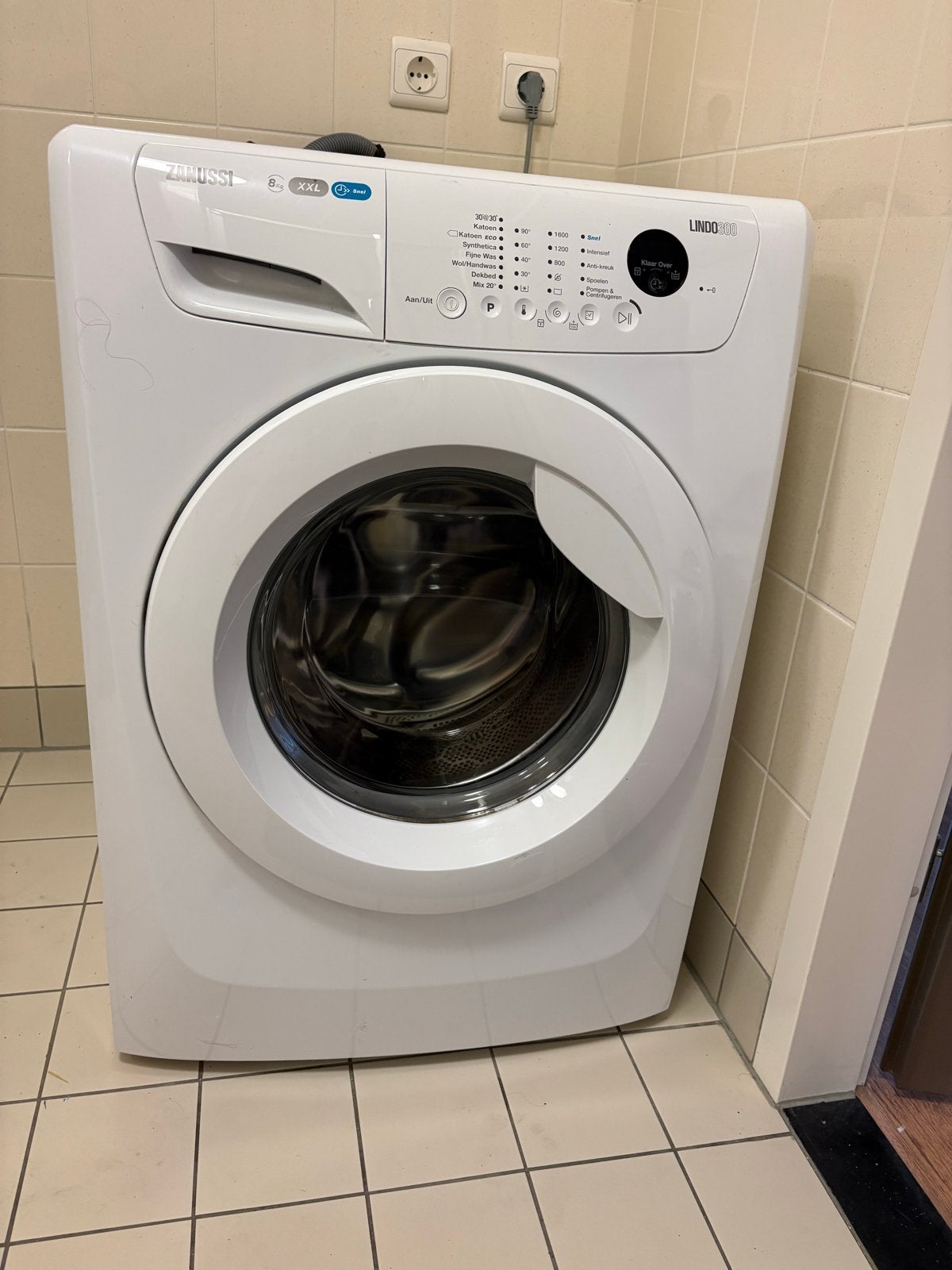Zanussi Lindo 300 Wasmachine 8kg A+++, Ophalen, 1200 tot 1600 toeren, Gebruikt, 8 tot 10 kg