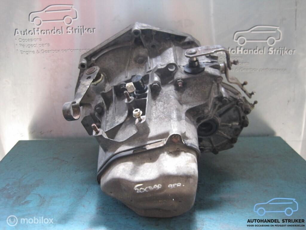 Gebr& revisie versn.bak 20cb90 20cc50 Peugeot 106 1.3 Rallye, Gebruikt, Ophalen of Verzenden, Peugeot, Peugeot