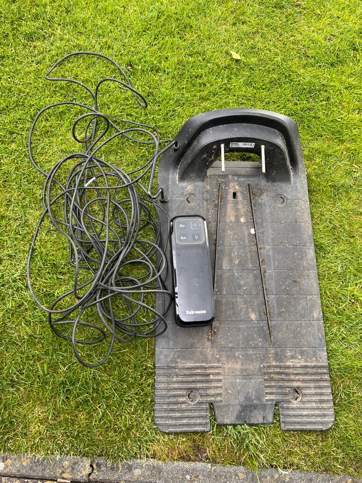 Robomow laad station voor rc304 met lader, Tuin en Terras, Robotmaaiers, Ophalen, Zo goed als nieuw
