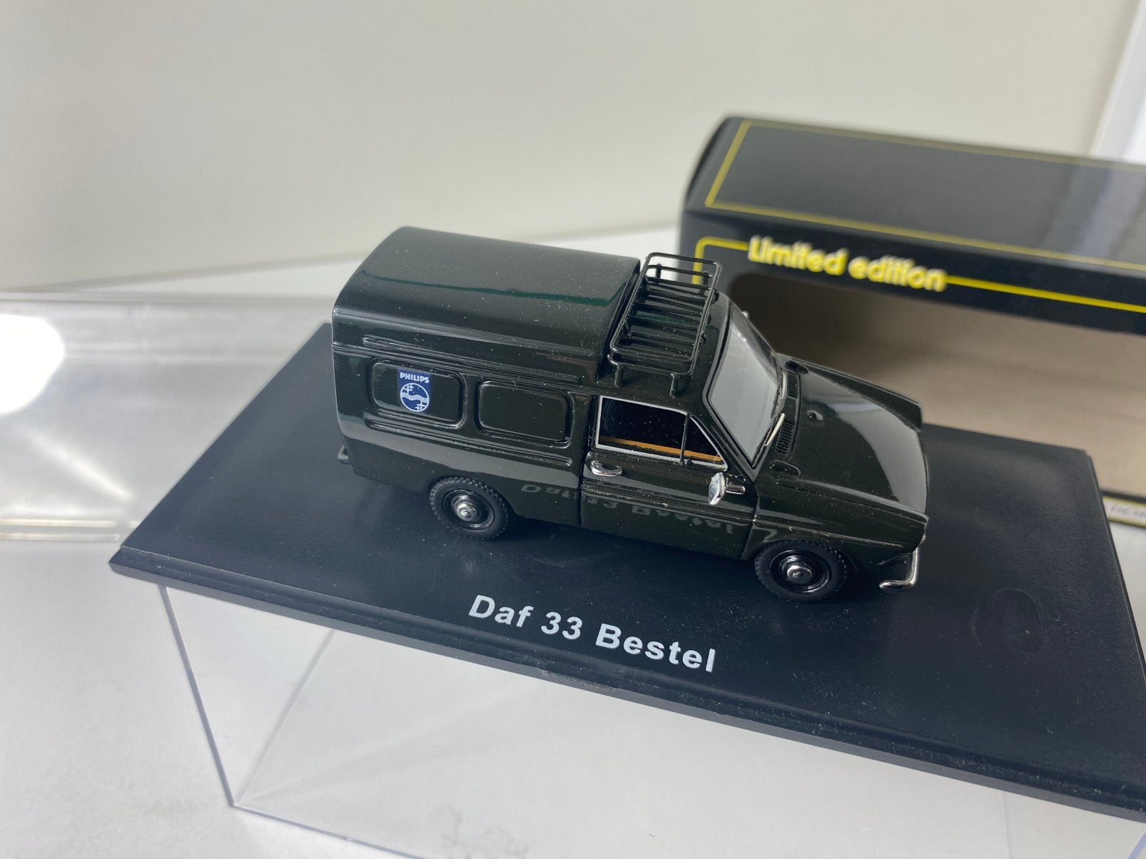 1:43 DAF 33 bestel Philips service-in OVP-excellent, Ophalen of Verzenden, Nieuw, Auto, Overige merken