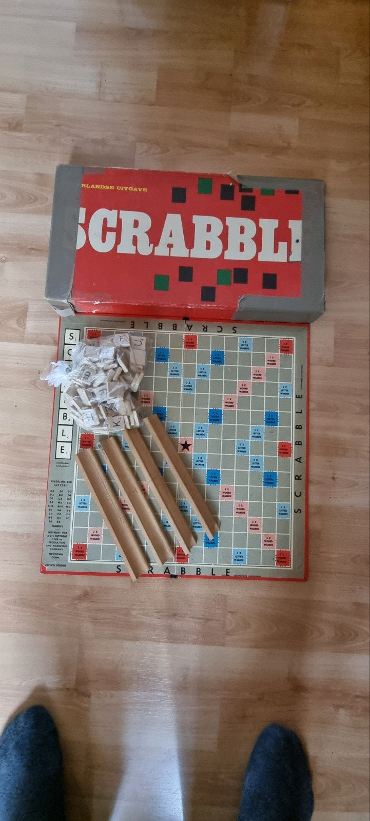 Scrabble Bordspel - Nederlandse Uitgave, Drie of vier spelers, Ophalen of Verzenden, Gebruikt, J.W. Spear & Sons