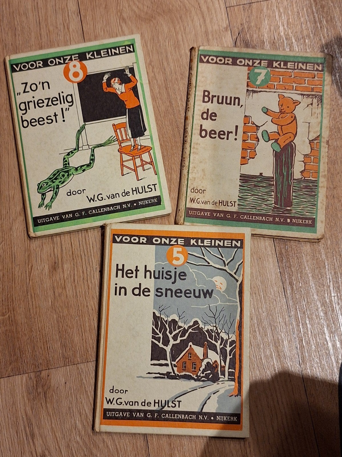 W.G. van de Hulst - Voor Onze Kleinen (3 delen), Ophalen of Verzenden, Gelezen