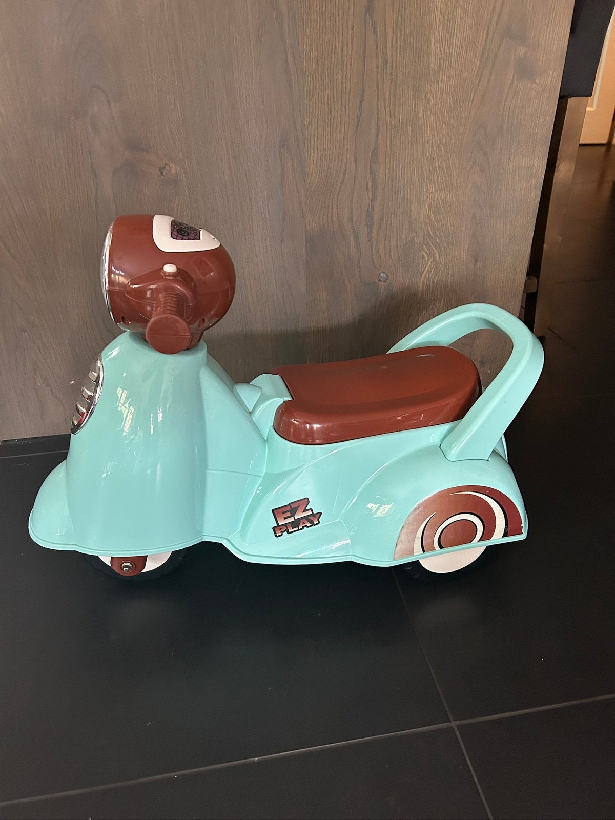 Retro scooter van Bandits &Angels, Ophalen of Verzenden, Zo goed als nieuw