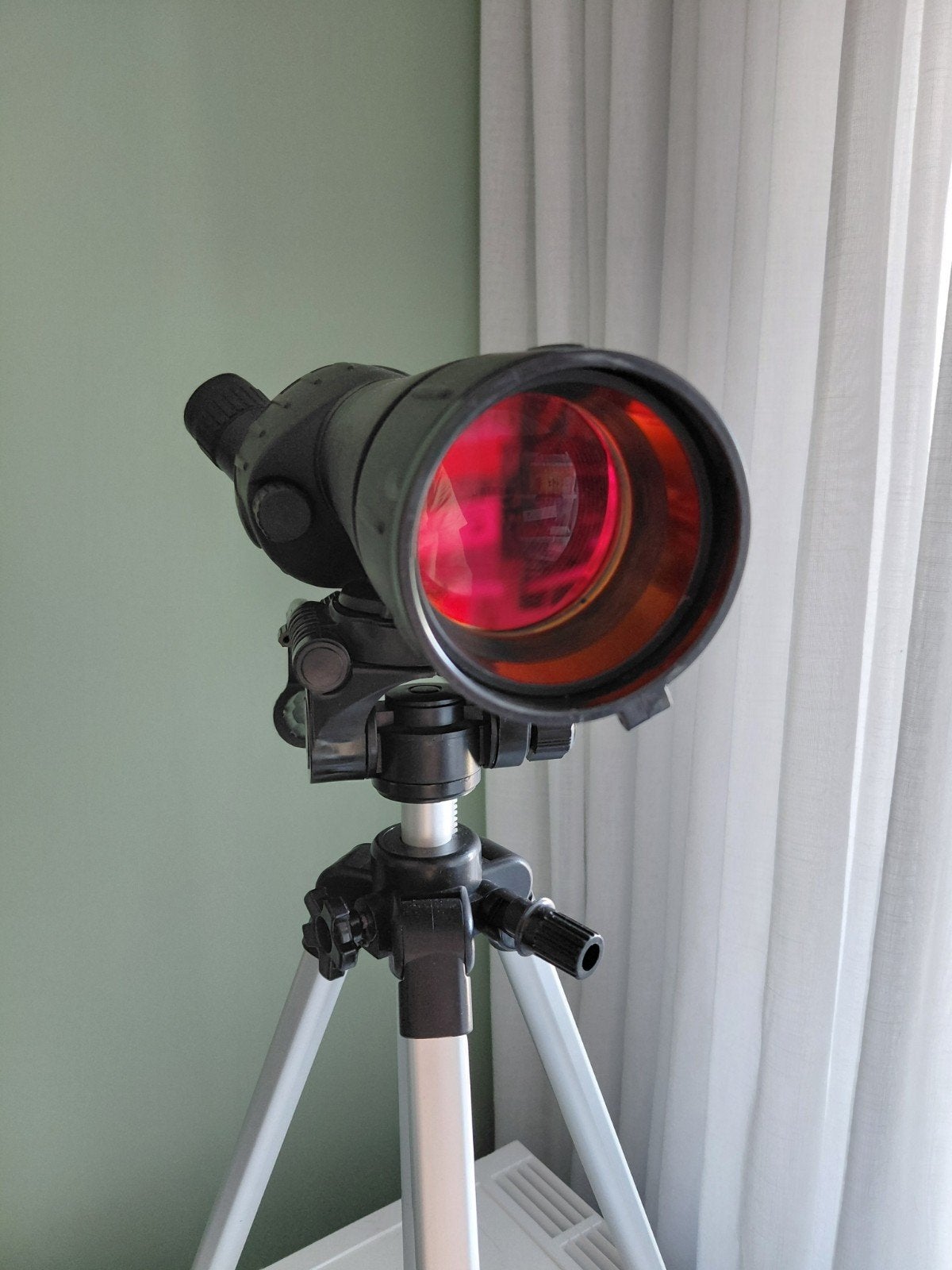 verrekijker/ telesco, Audio, Tv en Foto, Optische apparatuur | Telescopen, Gebruikt, Lenzentelescoop (refractor), Met statief