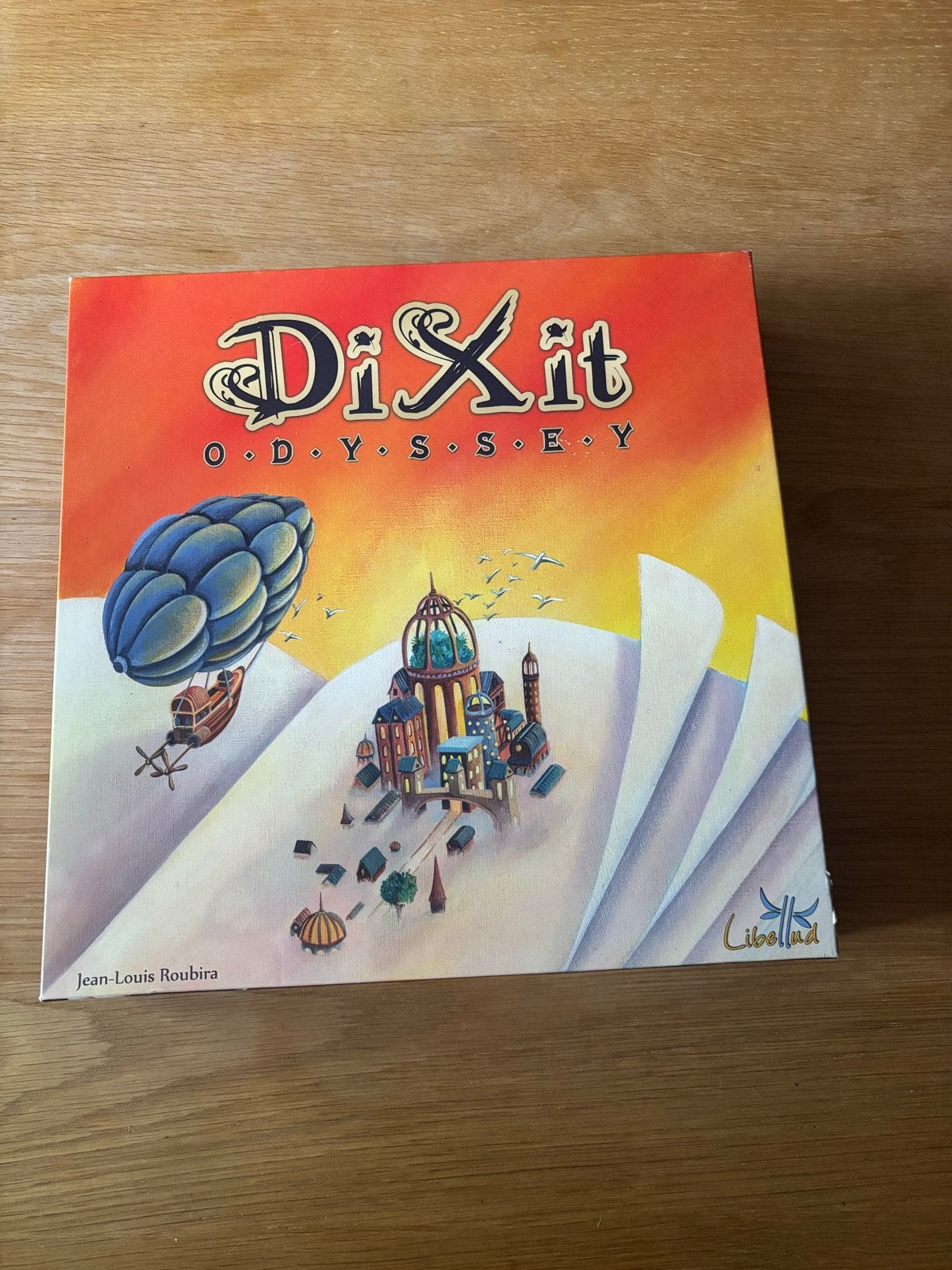 Dixit Odyssey Bordspel - Zo goed als nieuw, Drie of vier spelers, Ophalen, Zo goed als nieuw