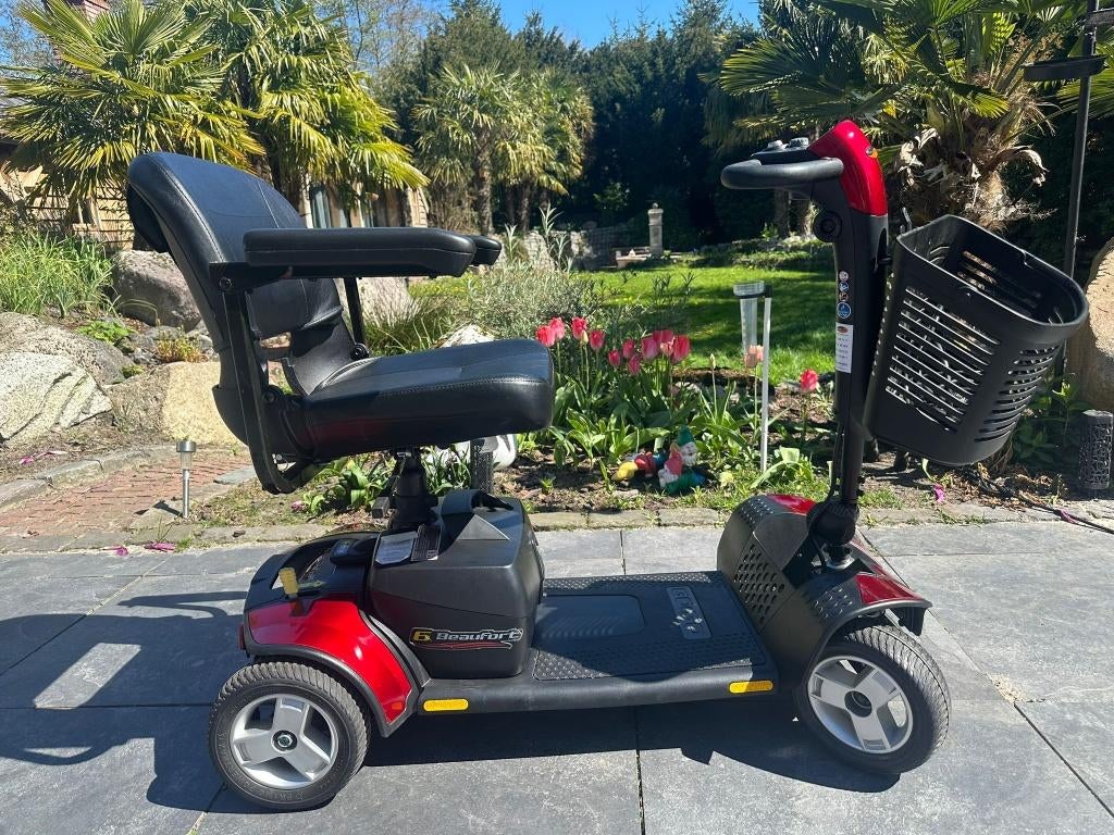 Rode Scootmobiel - Pride Practicomfort Beaufort 6, Ophalen, Pride, 11 t/m 15 km/u, 26 t/m 35 km