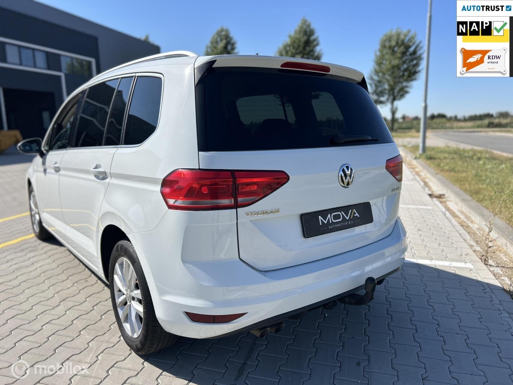 Volkswagen Touran 2.0 TDI SCR Highline 7p|DSG|BTW|TREKH|APK|, Auto's, 4 cilinders, 150 pk, 7 stoelen, Bedrijf