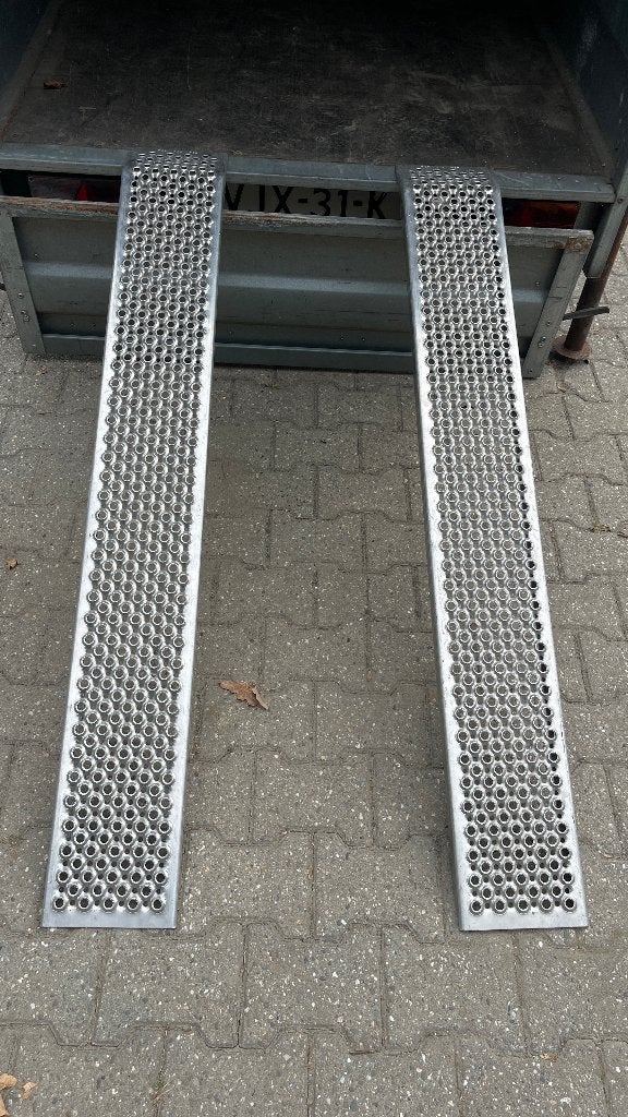 Opritplaten aluminium, Auto diversen, Aanhangwagen-onderdelen, Ophalen of Verzenden, Zo goed als nieuw