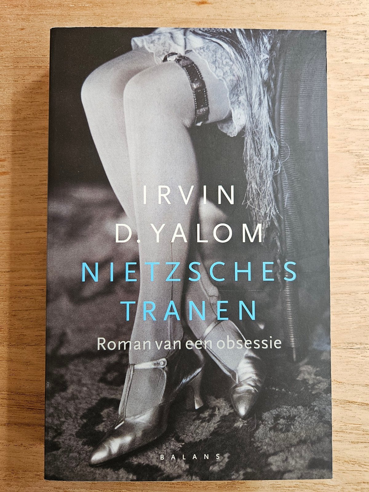 Irvin D. Yalom - Nietzsches tranen, Ophalen of Verzenden, Zo goed als nieuw, Irvin D. Yalom