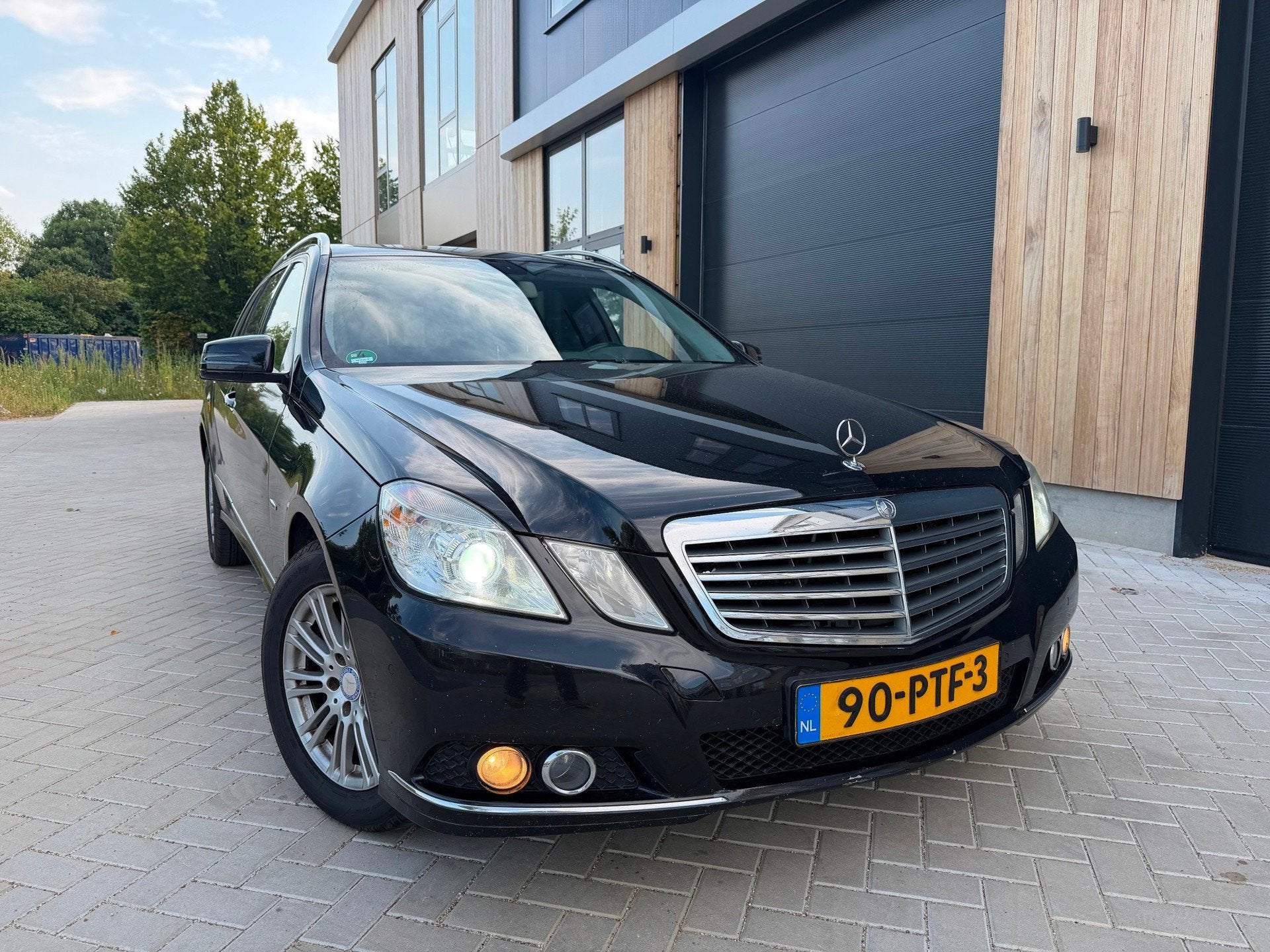 Mercedes-Benz E-klasse Estate E200 CDI Business Elegance (bj, Auto's, Automaat, Euro 5, Gebruikt, Zwart