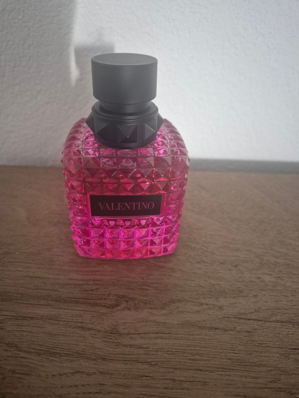 Valentino Born in Roma Extradose  50ml  Parfum, Ophalen of Verzenden, Zo goed als nieuw