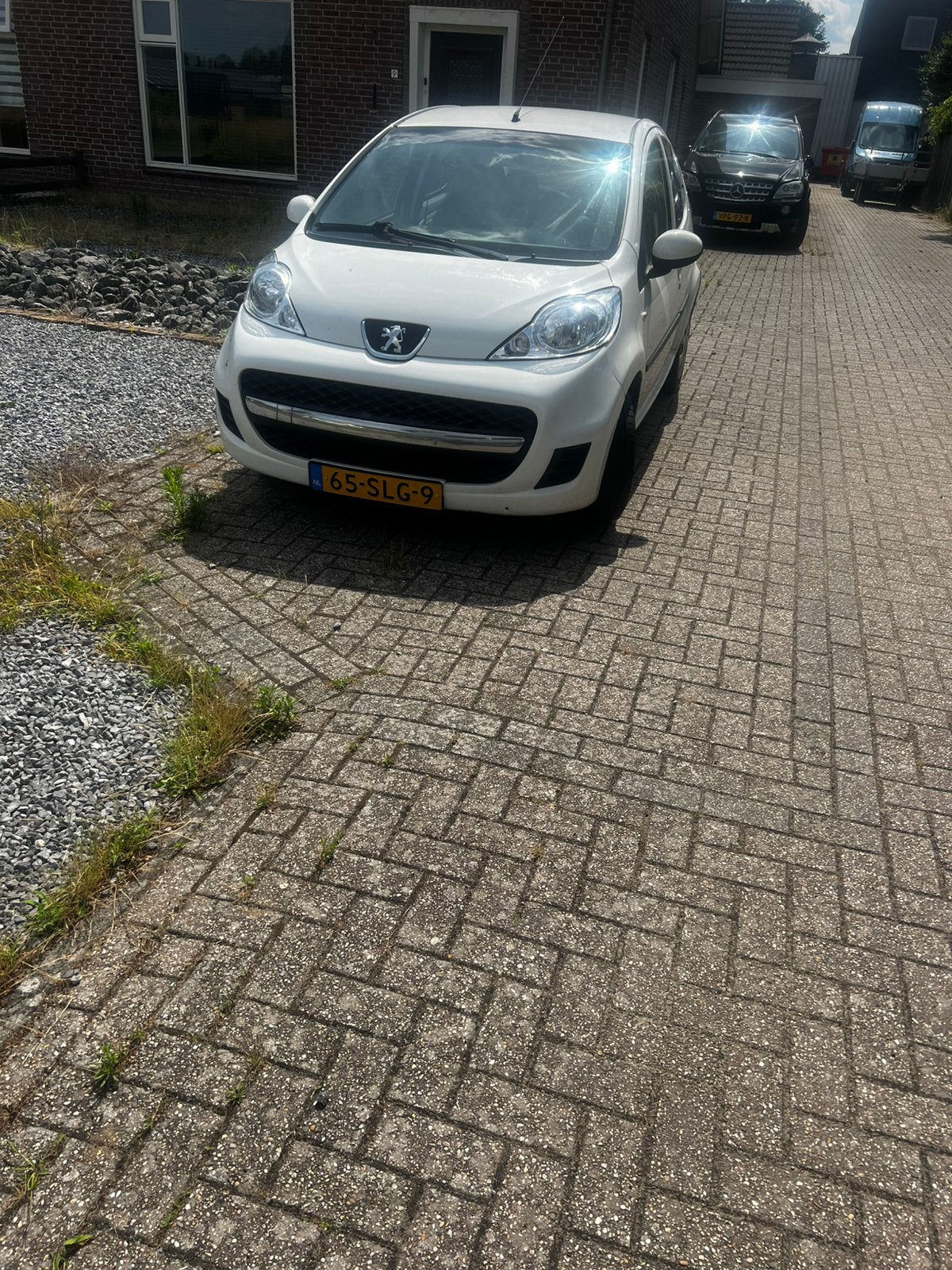 Peugeot 107 1.0 12V 5DR 2011 Wit, Auto's, Voorwielaandrijving, 4 stoelen, Origineel Nederlands, Handgeschakeld