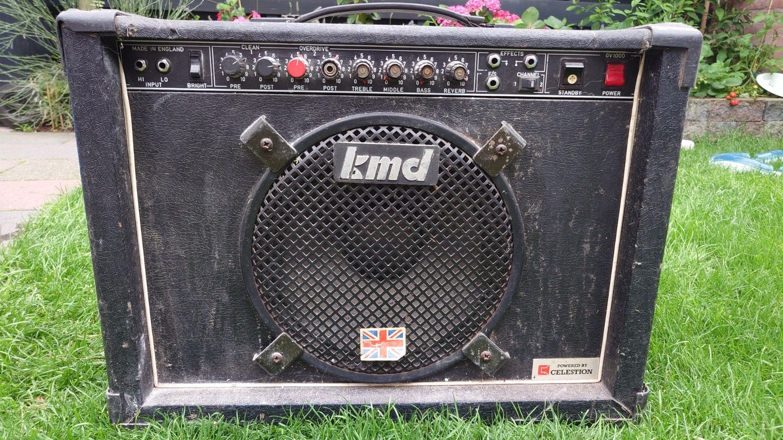 KMD GITAARVERSTERKER 100W RMS - Vintage Geluid, Muziek en Instrumenten, Versterkers | Bas en Gitaar, Ophalen