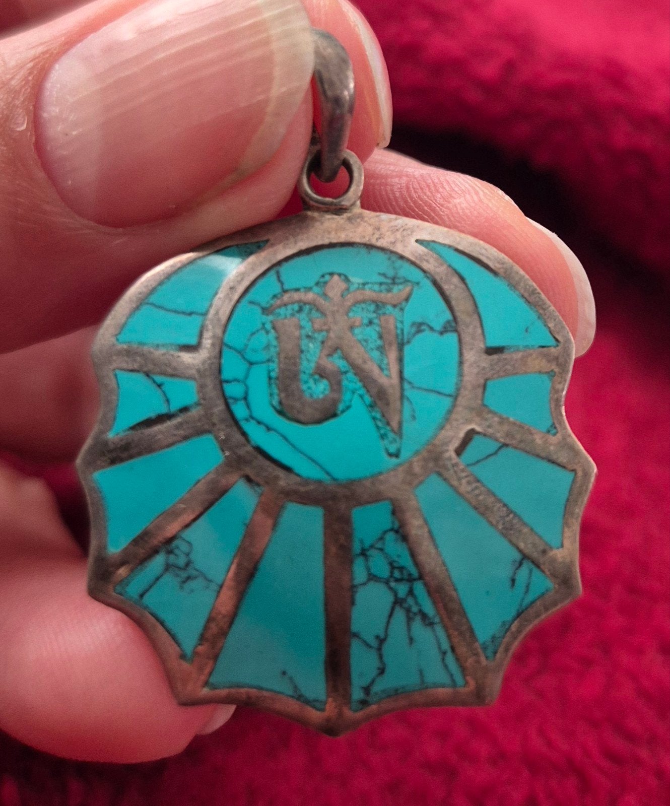 Zilveren Hanger met Turkoois en Tibetaans Symbool, Ophalen of Verzenden, Zo goed als nieuw, Zilver, Met edelsteen