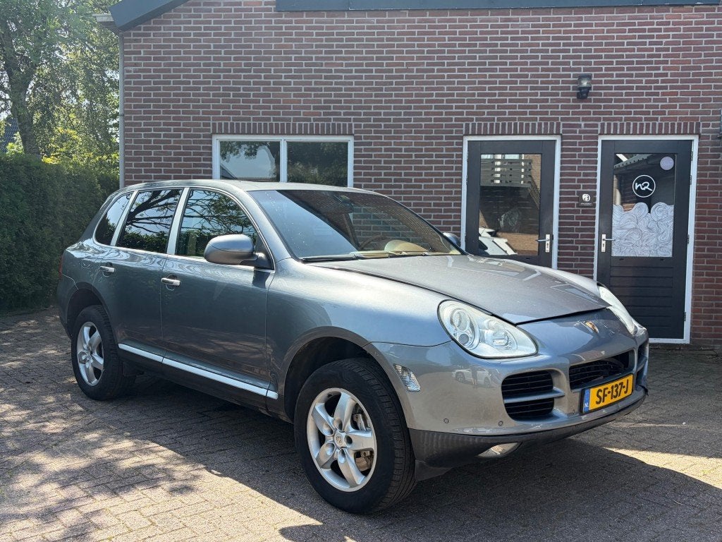 Porsche CAYENNE S, Auto's, Automaat, Cayenne, 8 cilinders, 147 €/maand