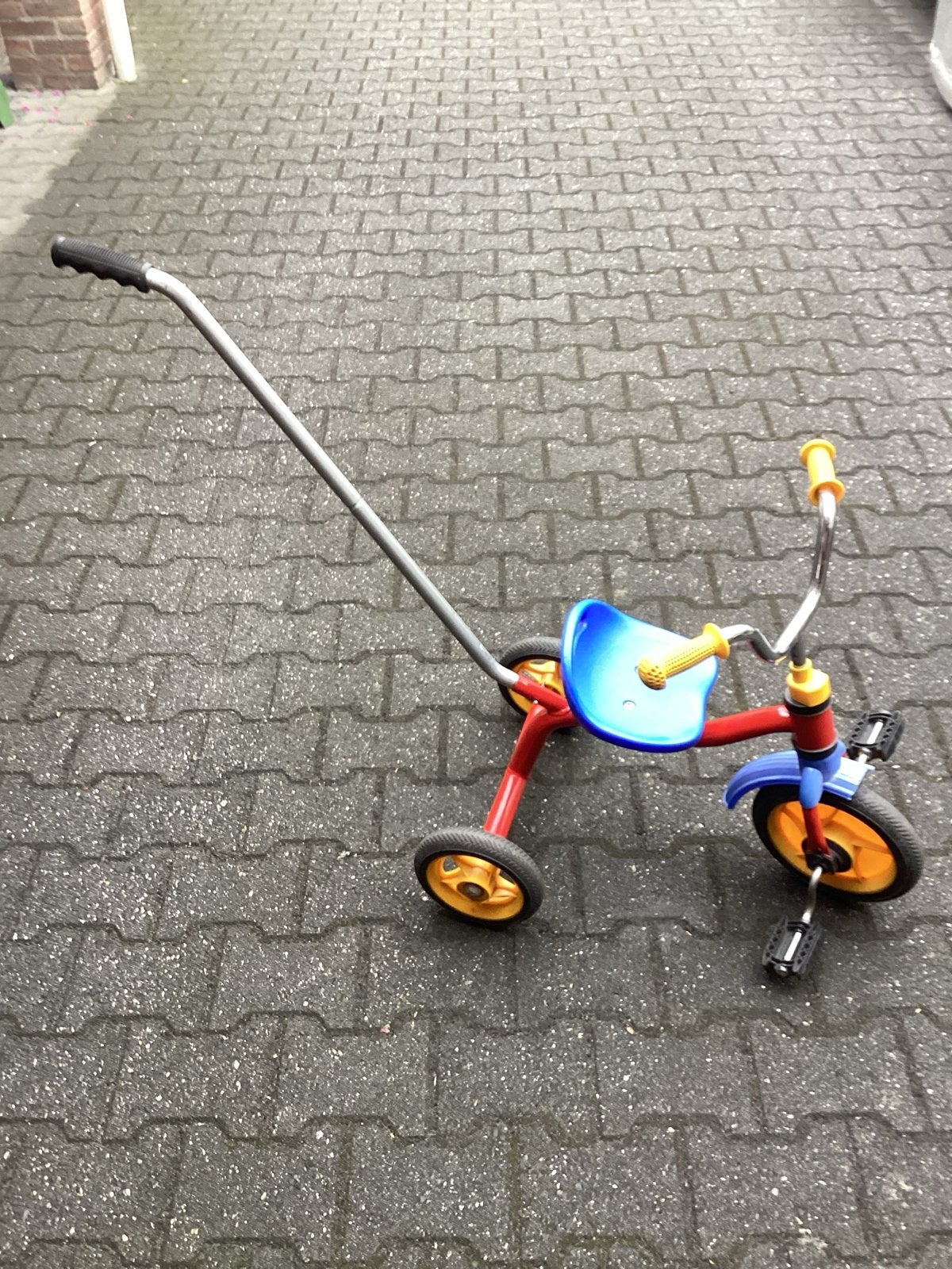Kinder driewieler met duwstang - Rood/Blauw/Geel, Ophalen, Gebruikt, Duwstang