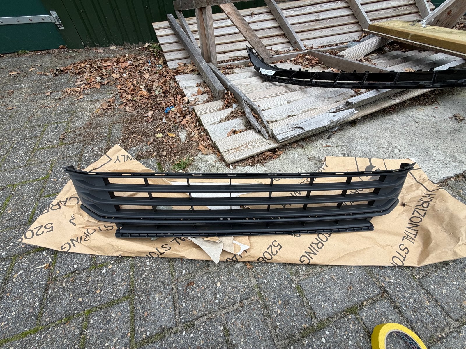 Grille Volkswagen (VW) 5TA.853.677 - Nieuw, Ophalen, Nieuw, Bumper, Volkswagen