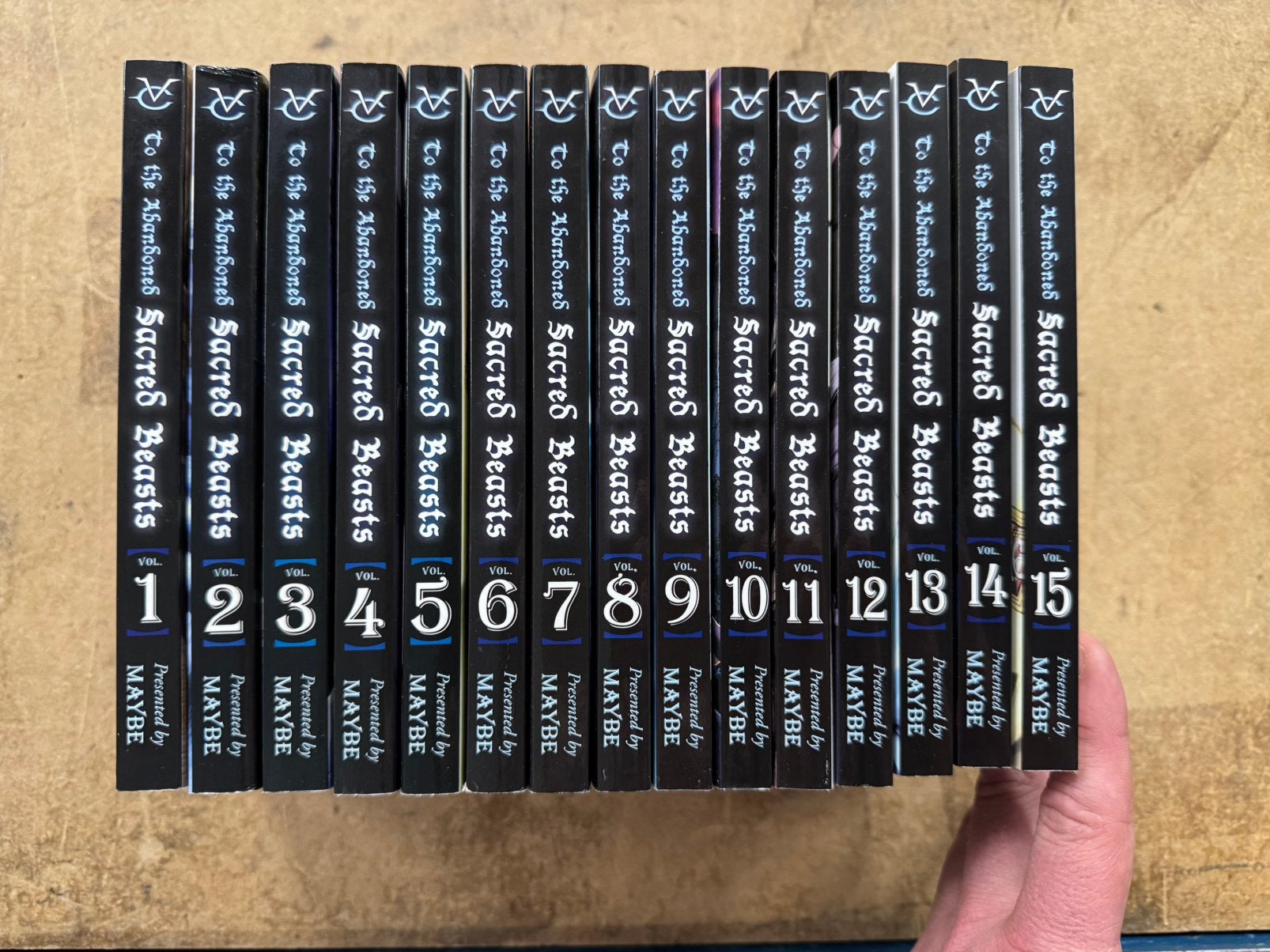 To the abandoned sacred beasts manga 1-15 (compleet), Boeken, Strips | Comics, Eén comic, Ophalen of Verzenden, Zo goed als nieuw