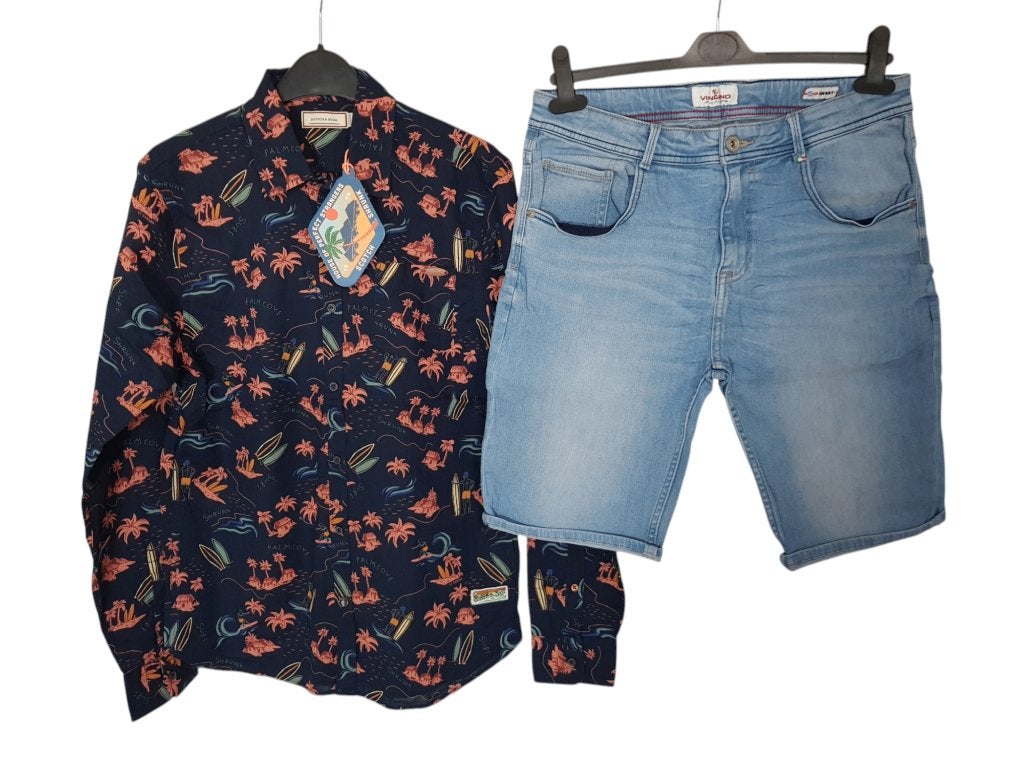 Fijne blauwe VINGINO jog denim short Claas maat 16/176., Broek, Verzenden, Zo goed als nieuw, Vingino