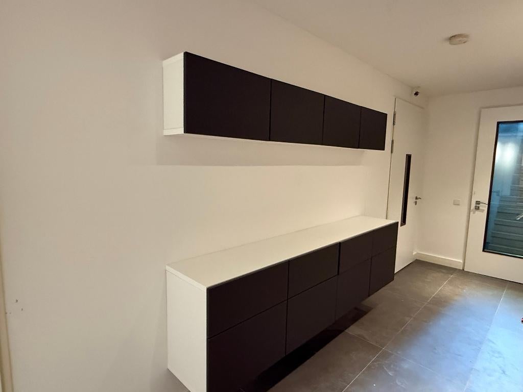 IKEA Besta wandkast set, Huis en Inrichting, Kasten | Wandmeubels, Ophalen, Kunststof, Met deur(en), Zo goed als nieuw
