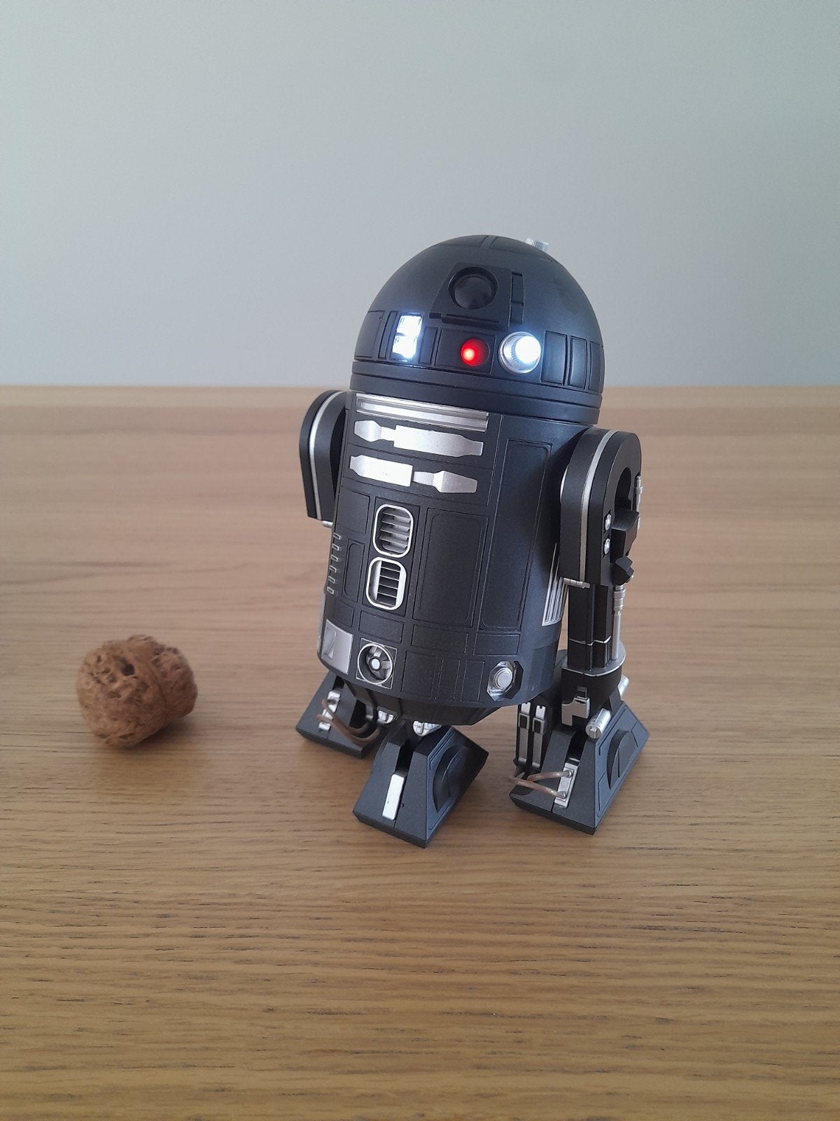 Sideshow Star Wars C2-B5, Ophalen of Verzenden, Zo goed als nieuw, Actiefiguurtje